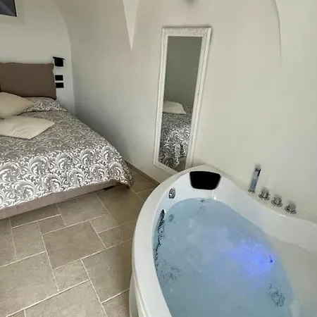 Greta's & Private Perinaldo