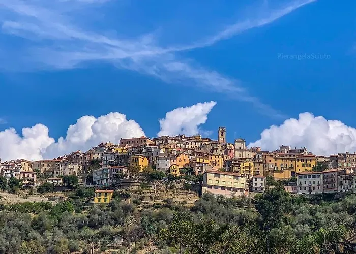 Greta's & Private Lägenhet Perinaldo